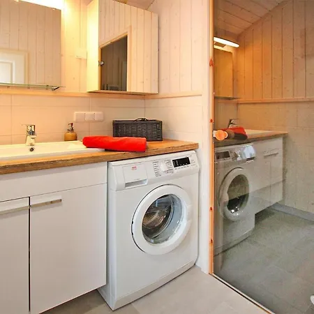 Seeadler Mit Sauna Am See, Holiday home *